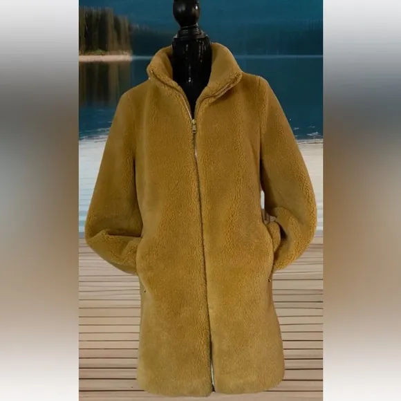 EUC Ann Taylor LOFT Gold Faux Fur Teddy Sherpa Coat🧥Women’s Size Small