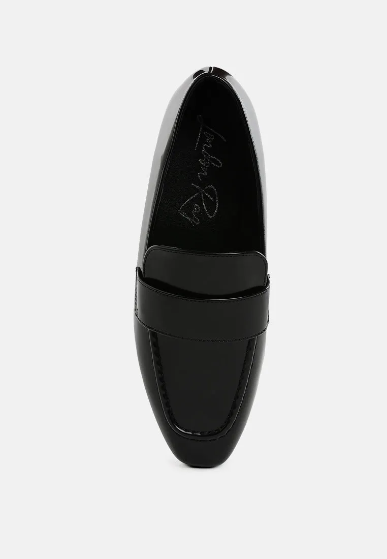 Flat Heel Loafers By RUW