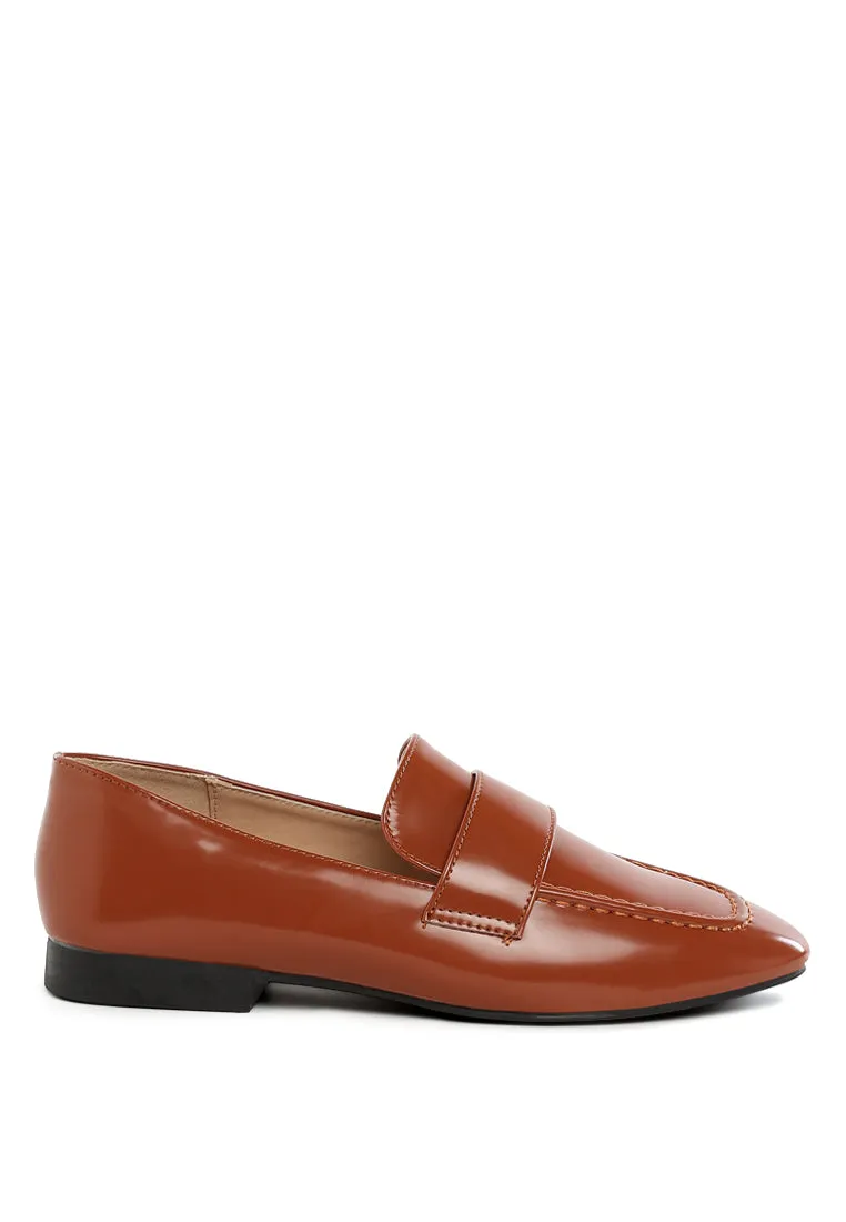 Flat Heel Loafers By RUW
