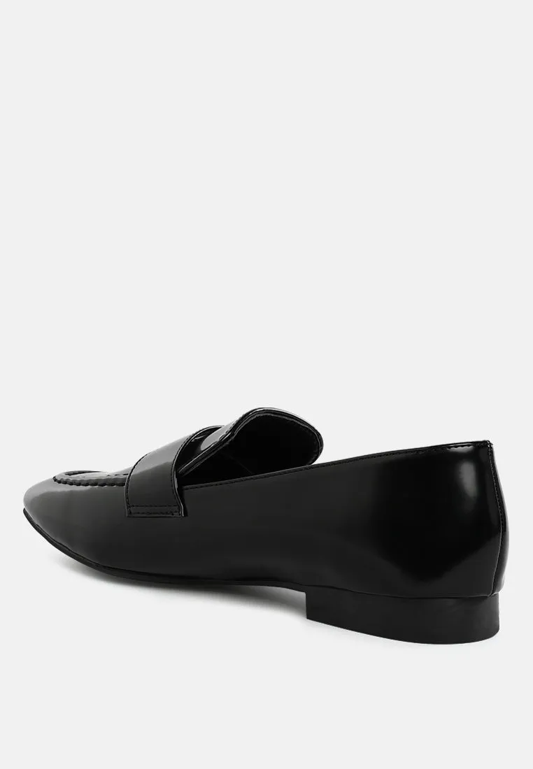 Flat Heel Loafers By RUW