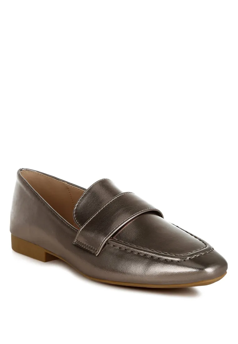 Flat Heel Loafers By RUW