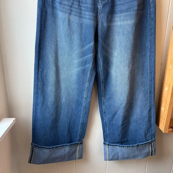 HALARA  Flex™ High Waisted Multiple Pockets Rolled Hem Wide Leg Casual Jeans