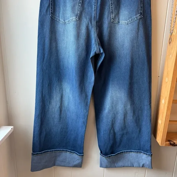 HALARA  Flex™ High Waisted Multiple Pockets Rolled Hem Wide Leg Casual Jeans