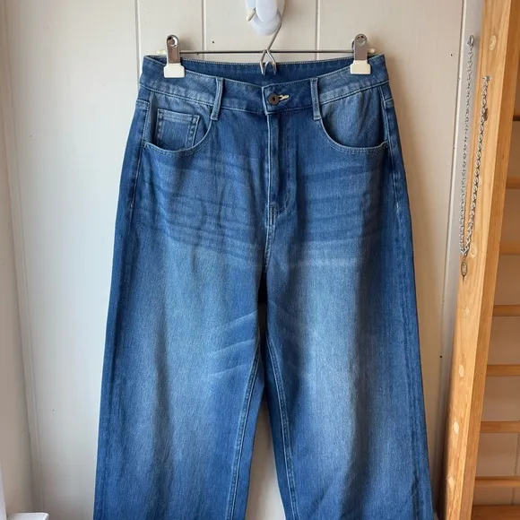 HALARA  Flex™ High Waisted Multiple Pockets Rolled Hem Wide Leg Casual Jeans