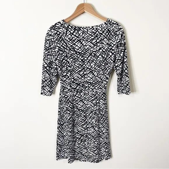 J. McLaughlin Black White Marble Print 3/4 Sleeves Ruched Sage Dress Small