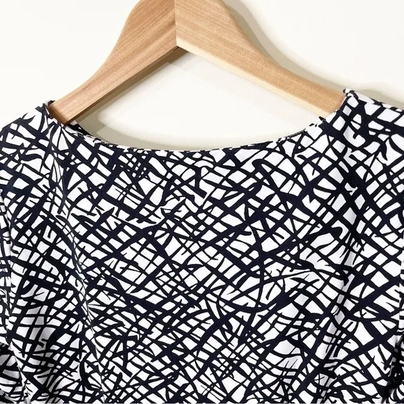 J. McLaughlin Black White Marble Print 3/4 Sleeves Ruched Sage Dress Small