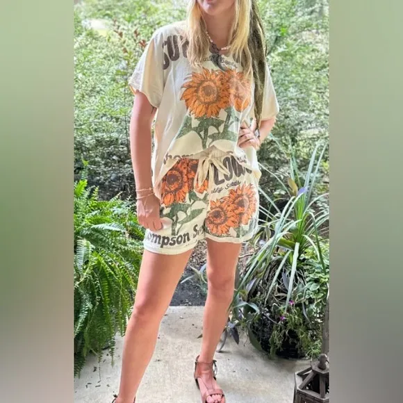 Jaded Gypsy Sunflower Shorts L/XL Boho Western Gypsy Chic Paperbag Flour Sack