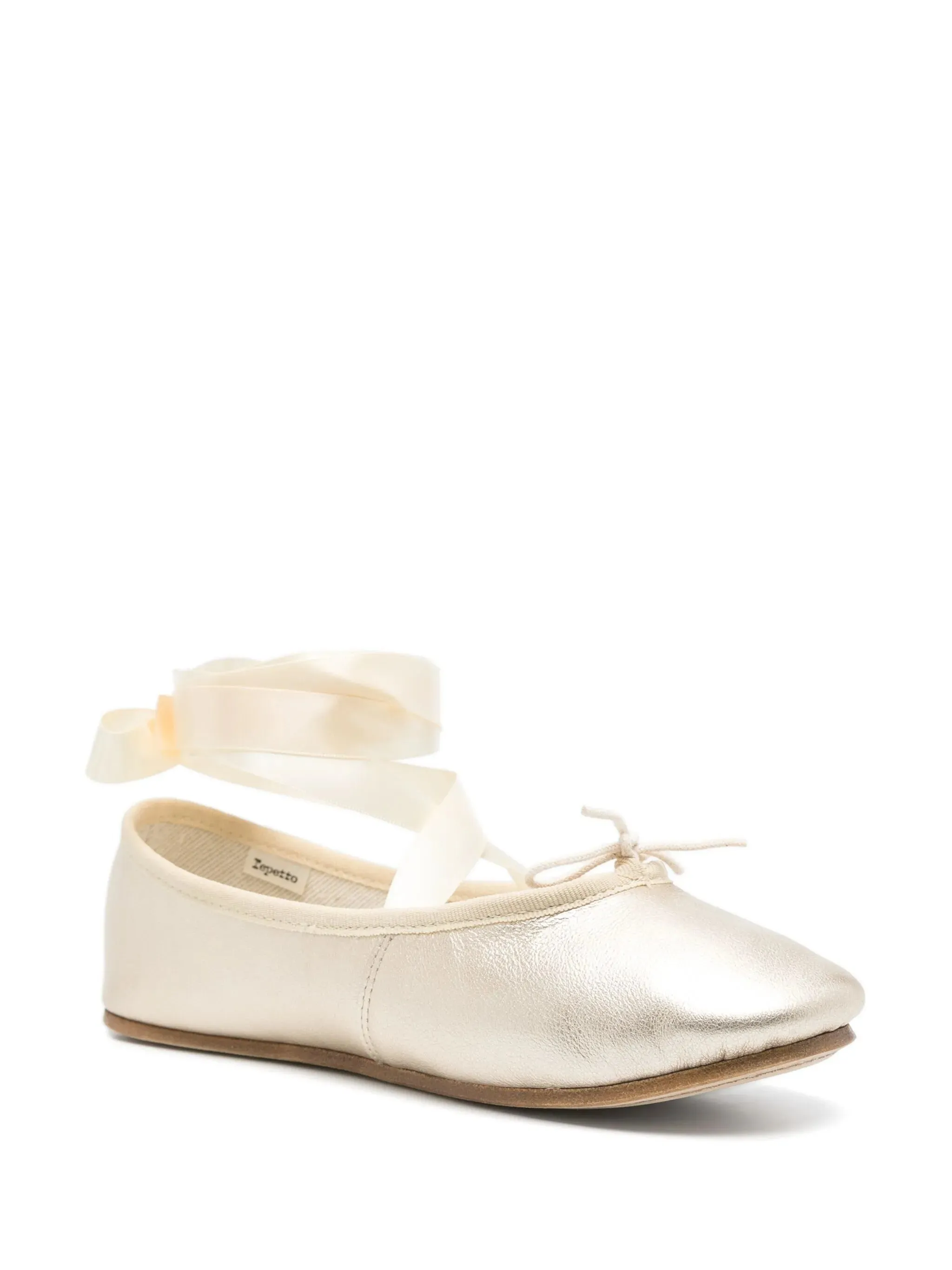 Jag upprepar, Sophia Ballerins, jag kommer inte att göra det här.