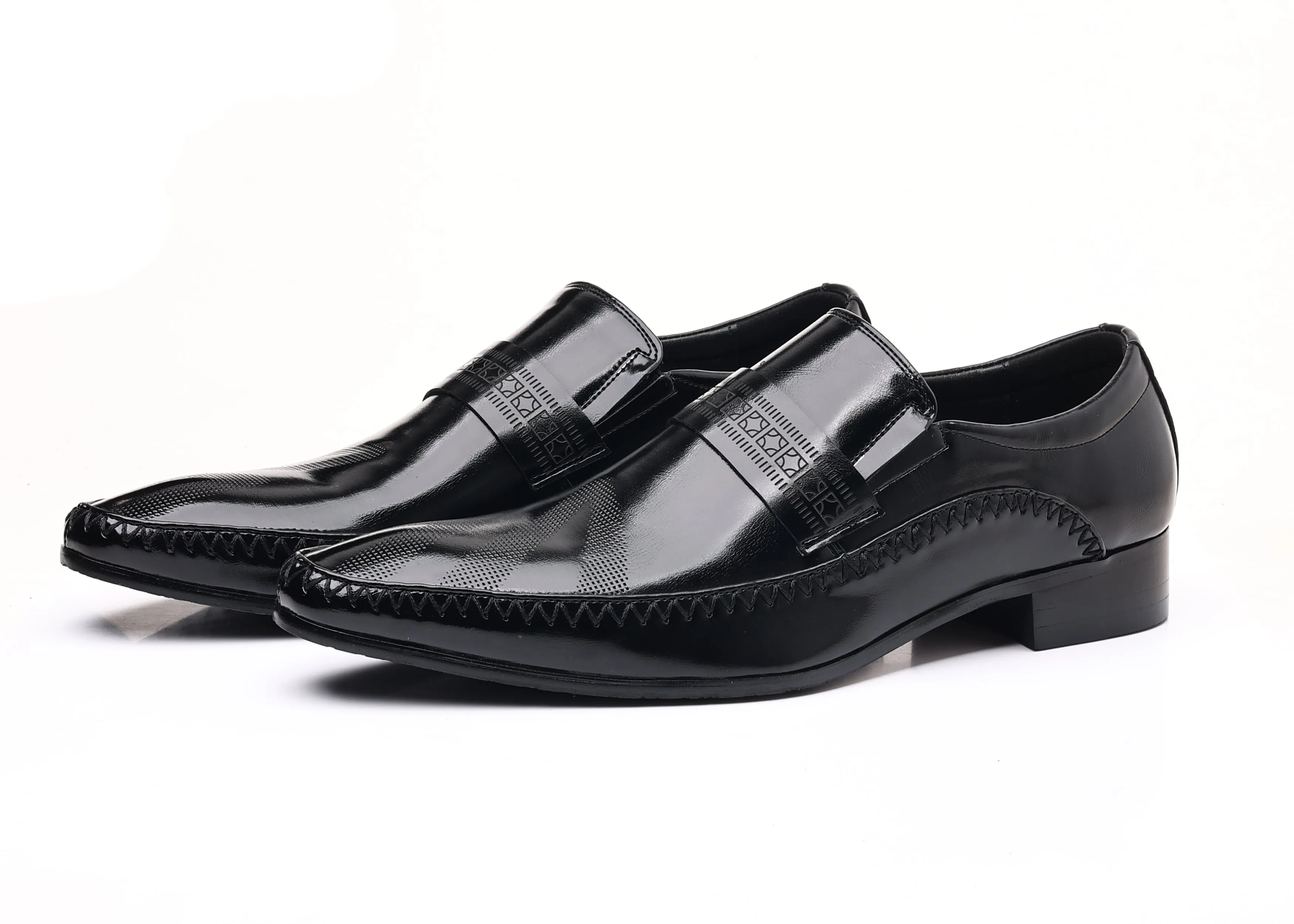 Men's Pointed Moc Toe Leather Shoes