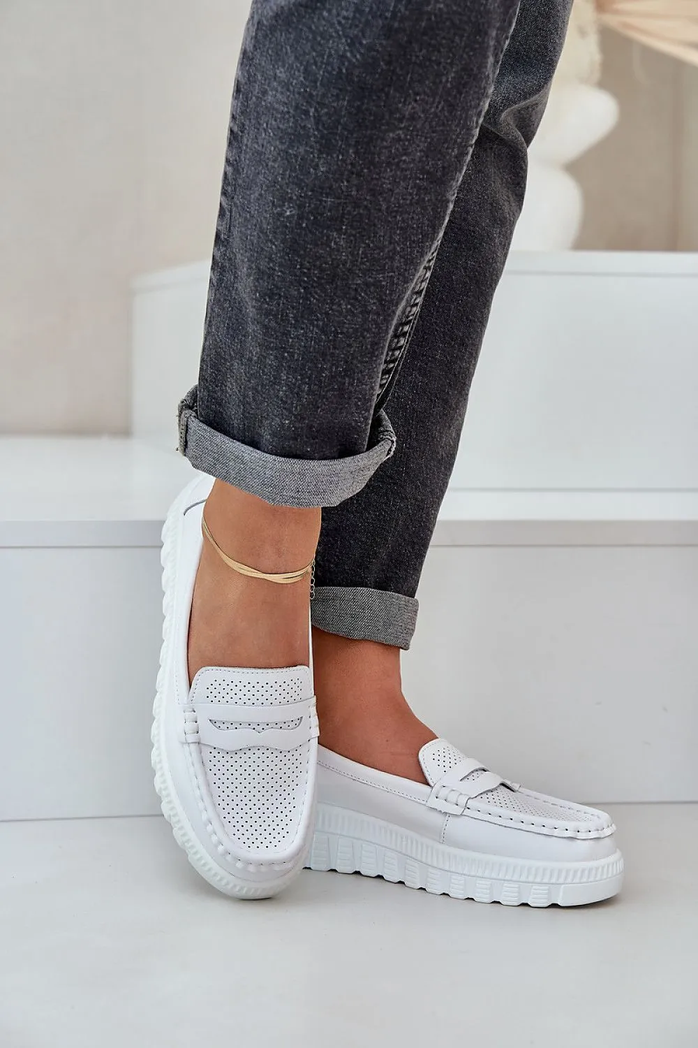 Mocassin Step in style