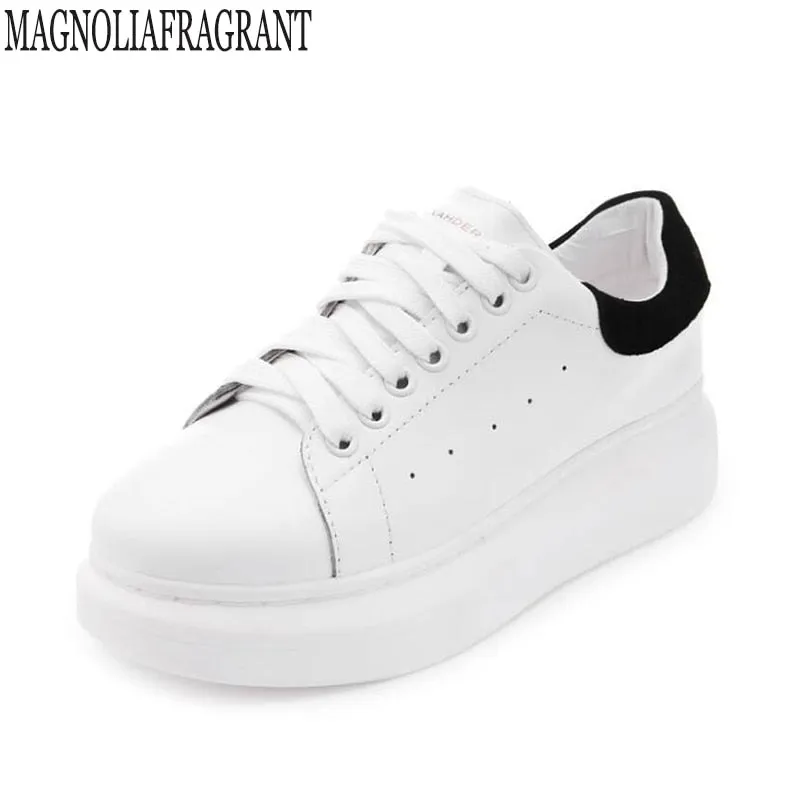 New 2019 Spring autumn Breathable Comfortable Shoes Women Flats Soft Leather Fashion Women's Casual Brand White Shoes k275