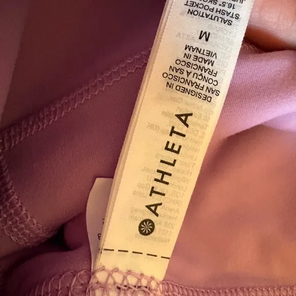 NWOT ATHLETA SALUTATION STASH HIGHRISE SKORT