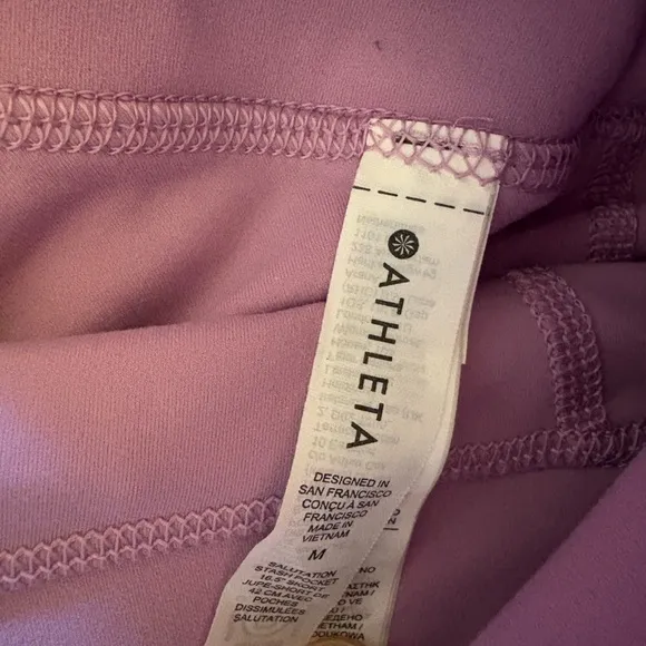 NWOT ATHLETA SALUTATION STASH HIGHRISE SKORT