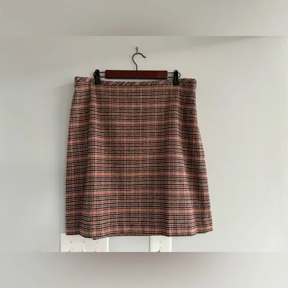 NWOT Talbots Plaid Wool A-Line Skirt in Pink and Brown
