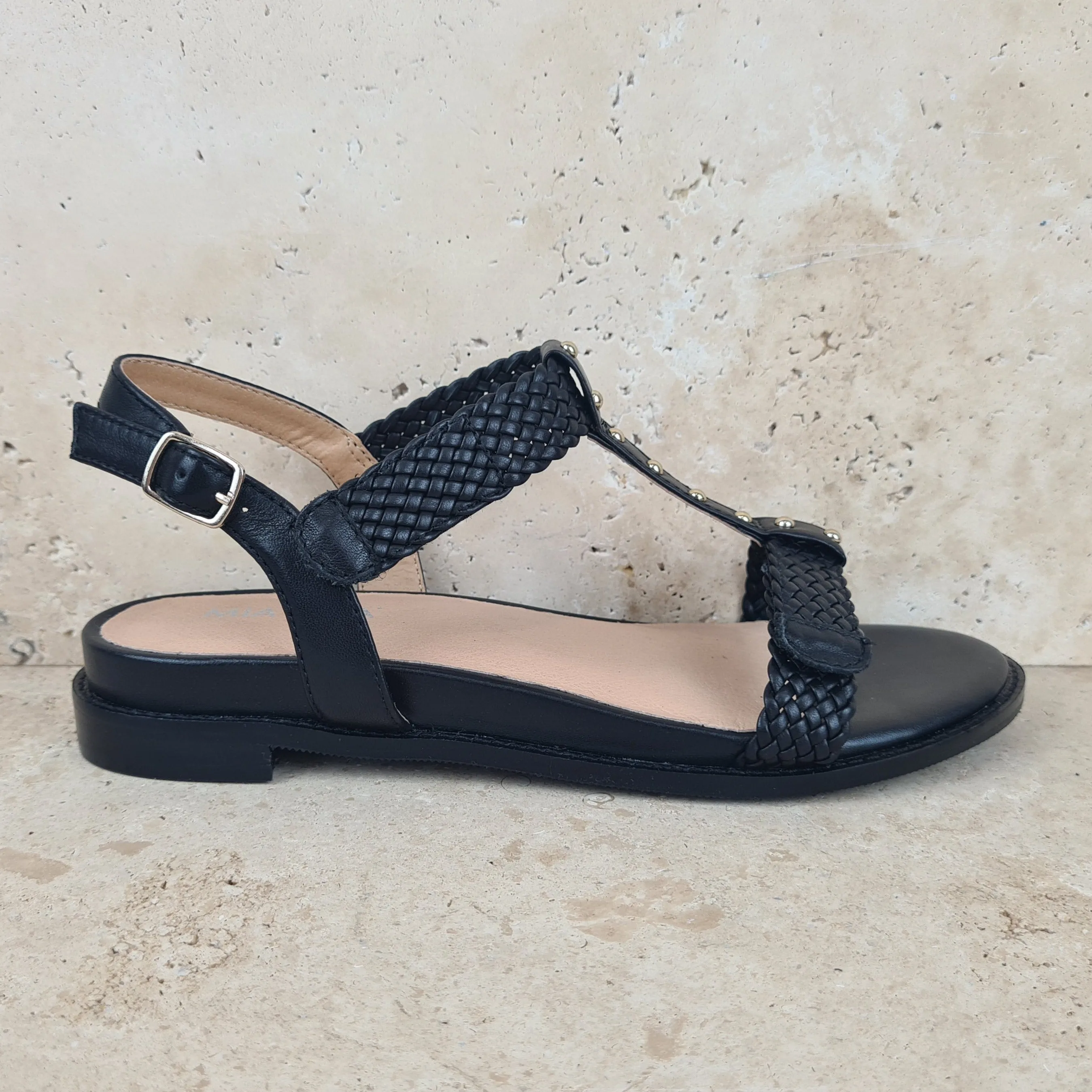 Olympia Black