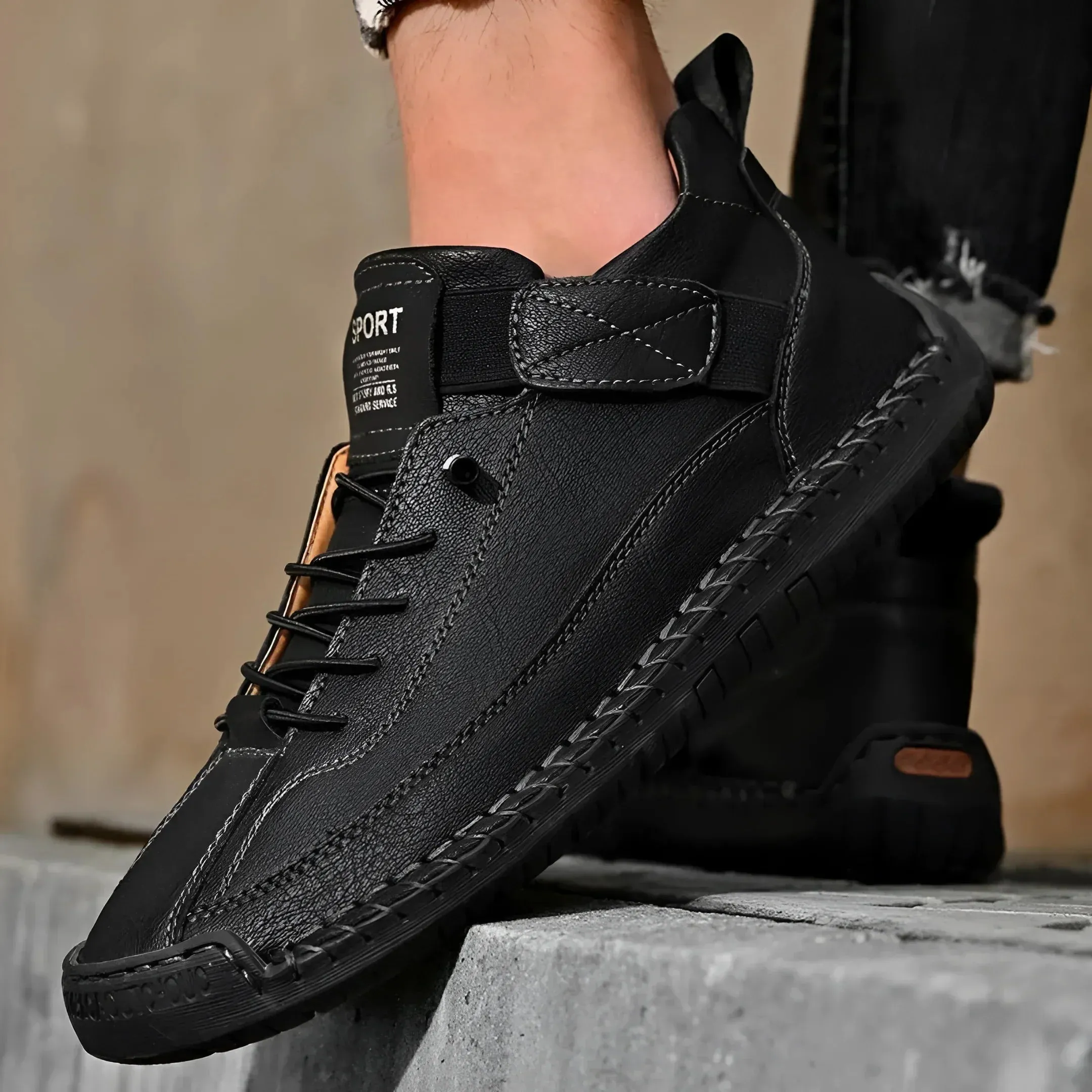 Rainer | Hand-stitched leather loafers