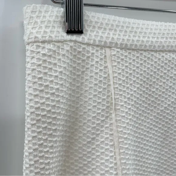 Rebecca Minkoff Della White Textured Preppy Business Casual Elegant Skirt Size 6