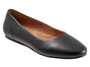 Softwalk Shiraz - Women's Flat Black (001)