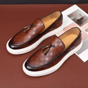 Step into Style with British Korean Tassel Casual Versatile Sneakers