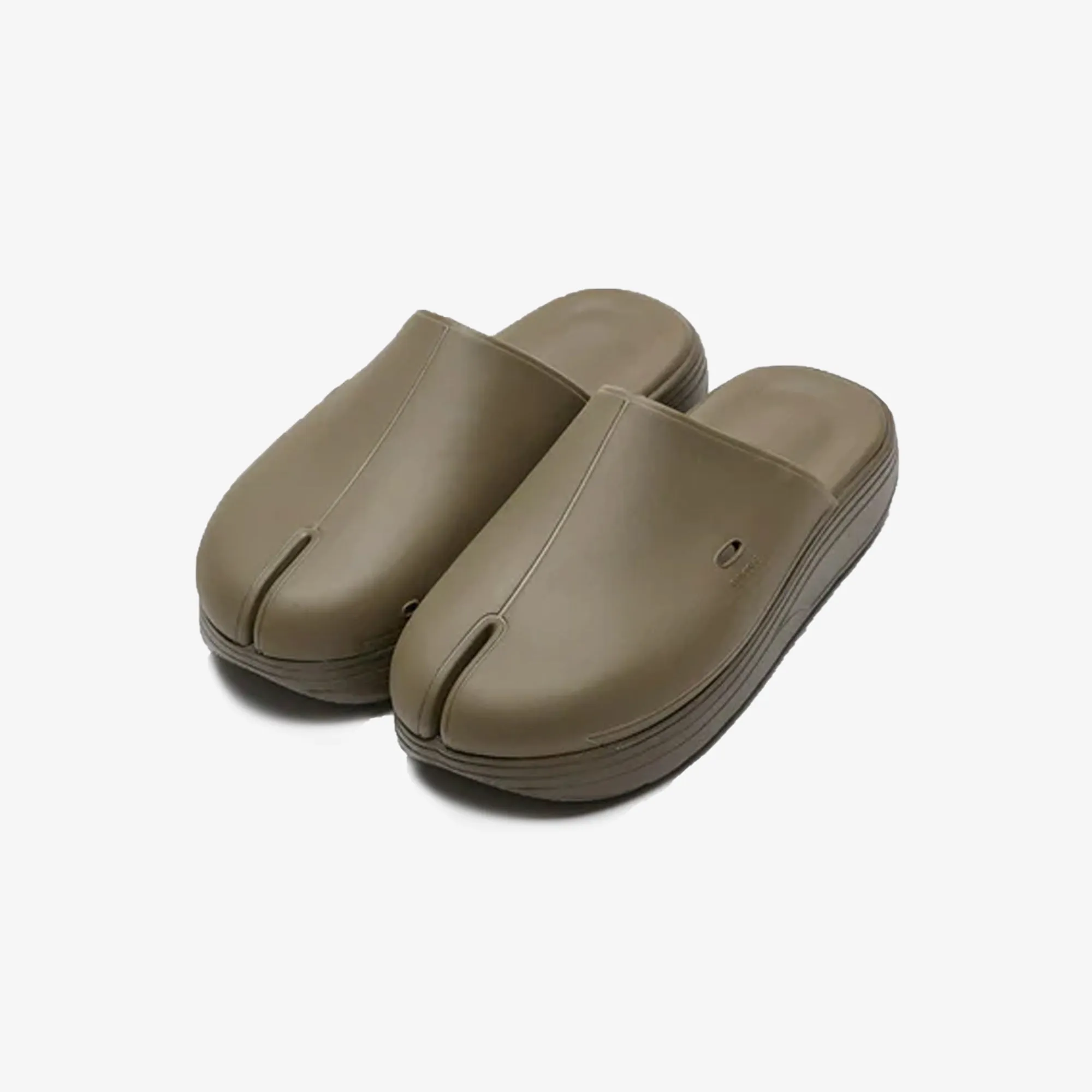 Suicoke | POLK  { OLIVE