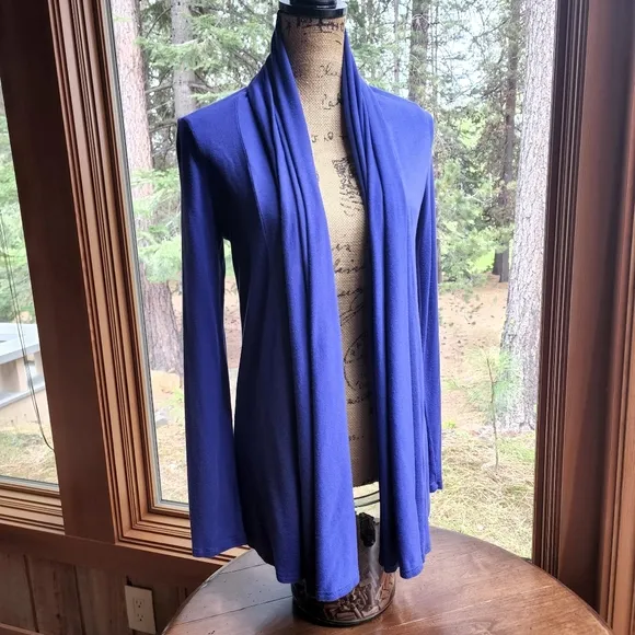 TART Cardigan