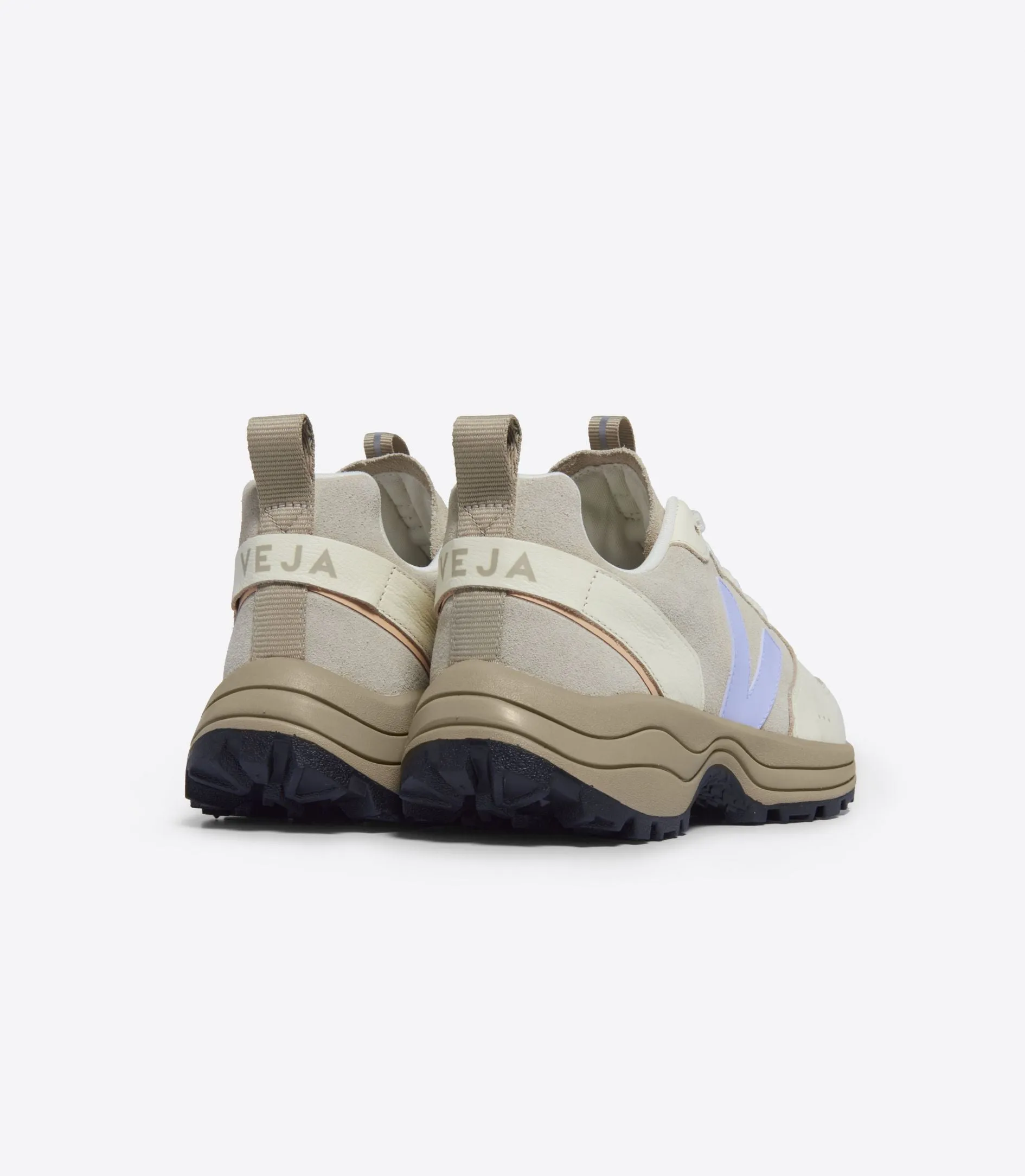 VEJA- WOMEN’S VENTURI SUEDE SHOE