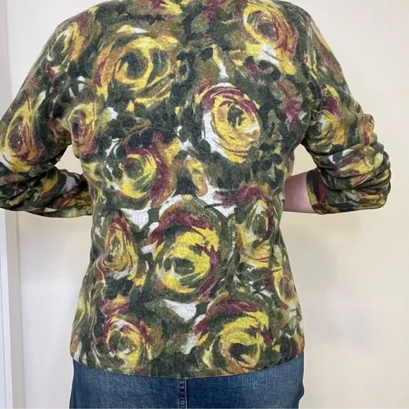 VINTAGE Lambs Wool &amp; Angora Floral Print Cardigan, Khaki &amp; Olive Green Plum Gold