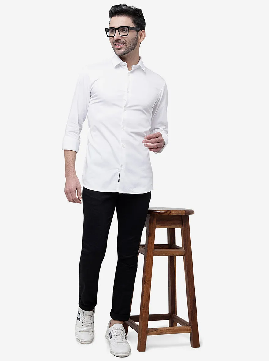 White Solid Slim Fit Semi Casual Shirt | JadeBlue