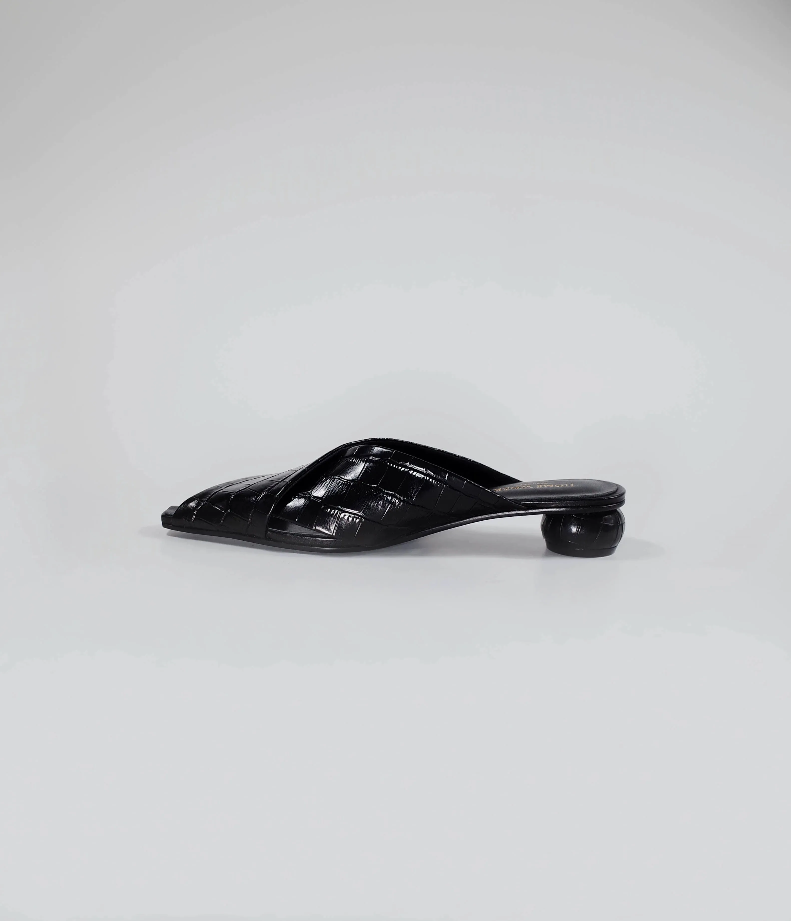 Woven Leather Pointed-Toe Mules