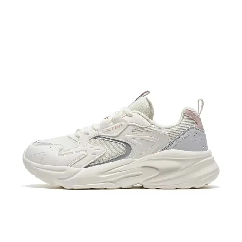 Xtep Vintage Leisure Sports Female Sneakers